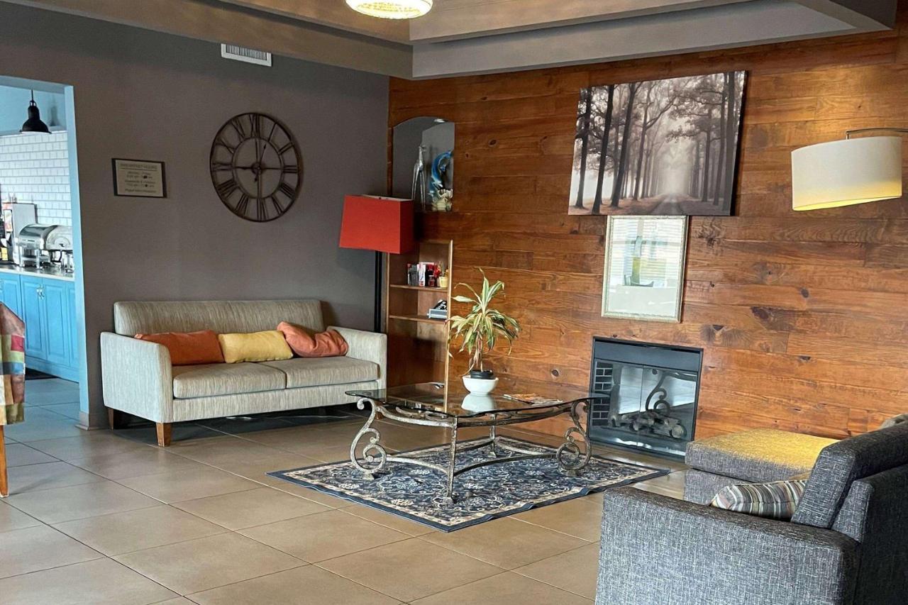 מלון Baymont By Wyndham סאמטר מראה חיצוני תמונה